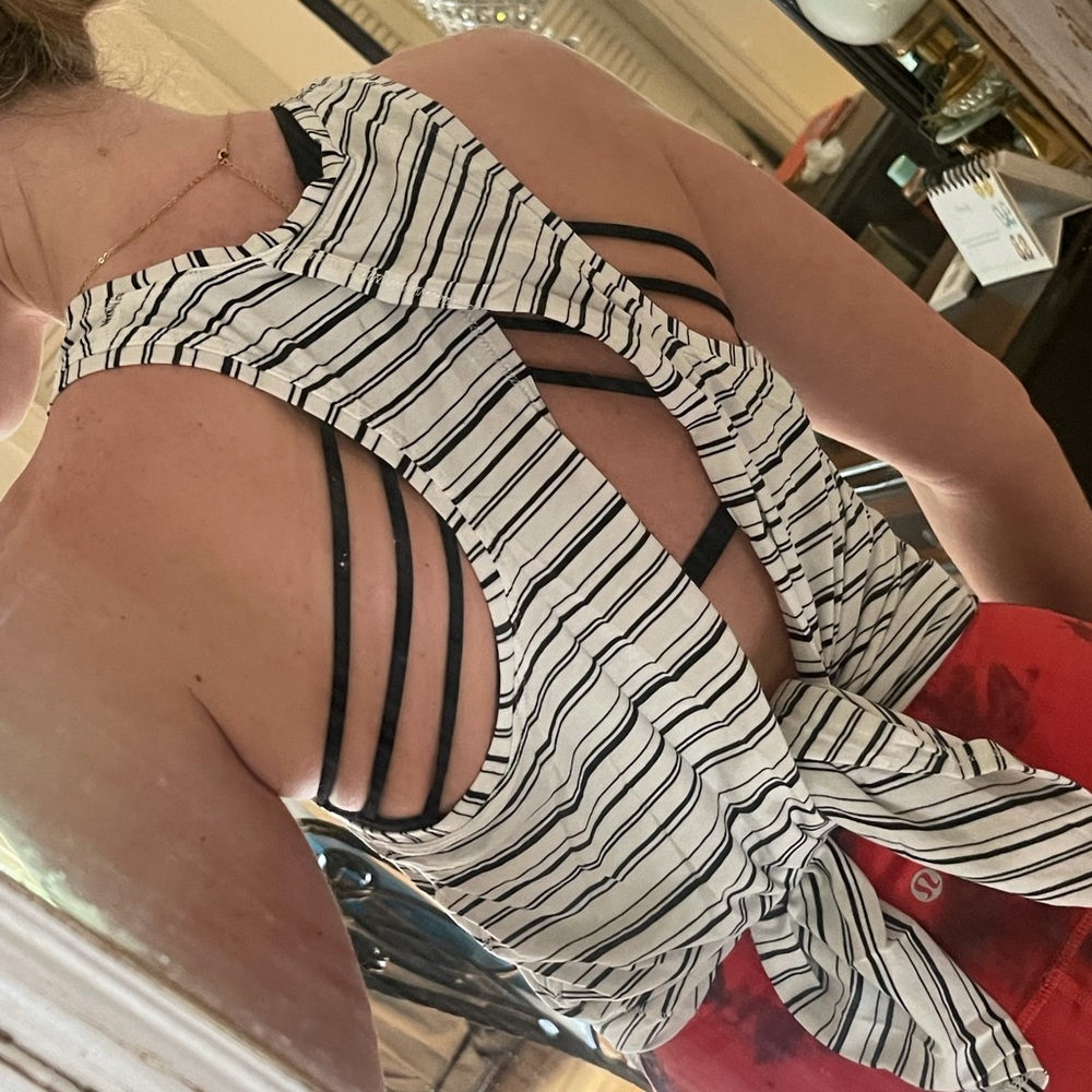 Lululemon “All tied up tank top”